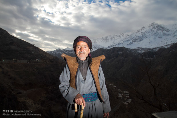 پرتره مرد روستایی