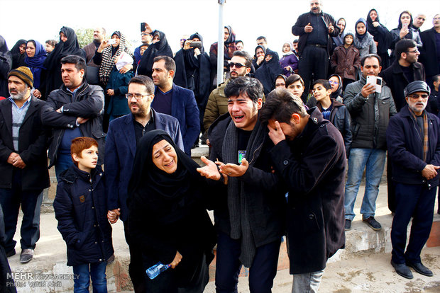 مراسم تشييع ضحايا اصطدام قطاري سمنان 