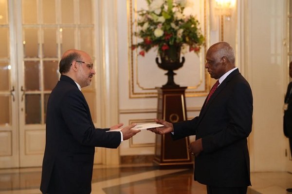 Iran keen on expanding ties with Angola