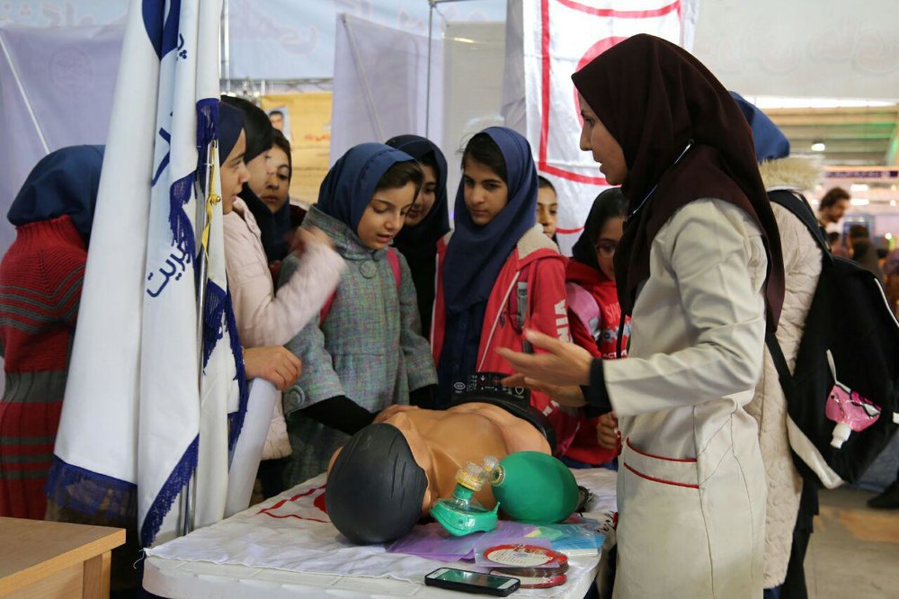 نمایشگاه پژوهشی دانش آموزان گچسارانی برپا شد