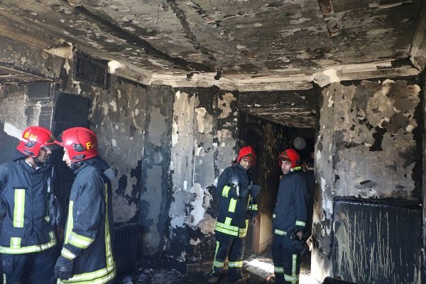 آتش سوزی یک واحد مسکونی در سمنان مهار شد - خبرگزاری مهر | اخبار ایران و  جهان | Mehr News Agency