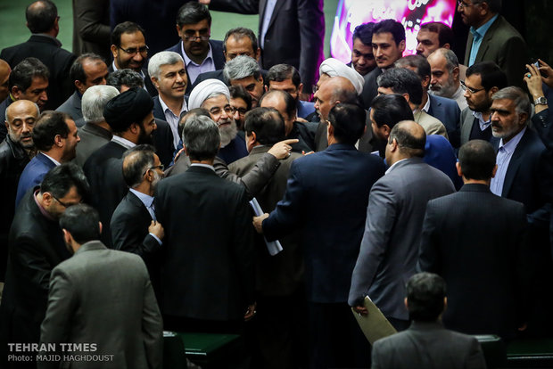 Rouhani submits budget bill to Majlis