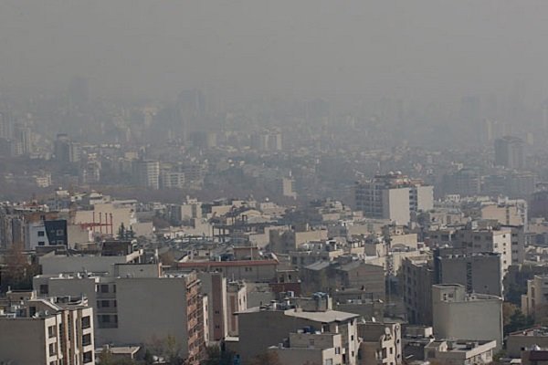 ۴۲ درصد پاییز ۹۶ تهران در آلودگی هوا گذشت