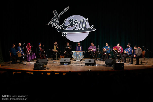 Salar Aghili performs in Hamedan