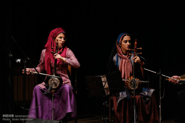 Salar Aghili performs in Hamedan