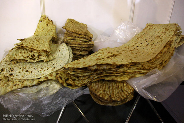 کمبود نظارت بر نانواییها؛ چالش مردم کرمانشاه در تامین نان باکیفیت