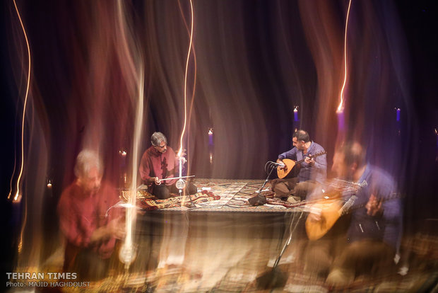 Kayhan Kalhor, Erdal Erzincan perform in Tehran