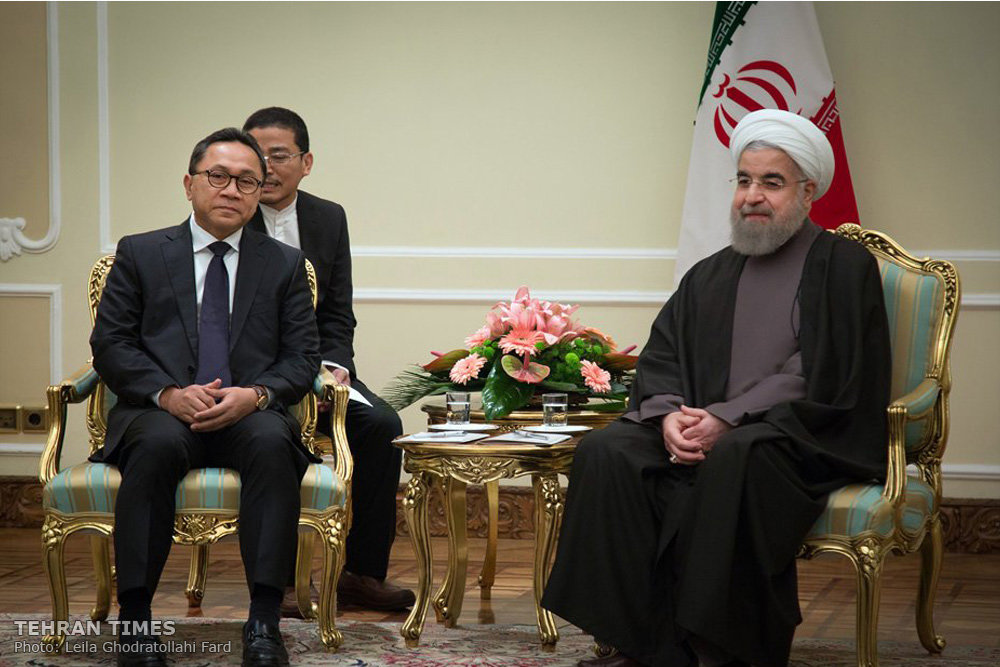 Rouhani, chairman of Indonesian MPR meet in Tehran