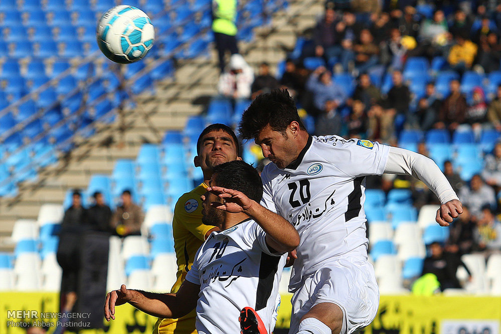 فوز سباهان اصفهان على صبا قم 4-1