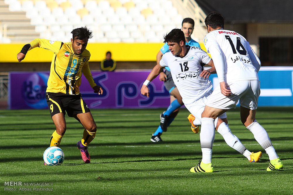 فوز سباهان اصفهان على صبا قم 4-1