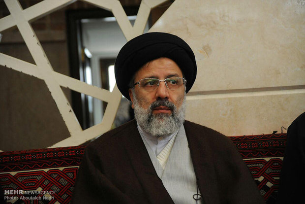 حجت الاسلام رییسی سخنران تجمع مردم تهران در روز ۹ دی شد