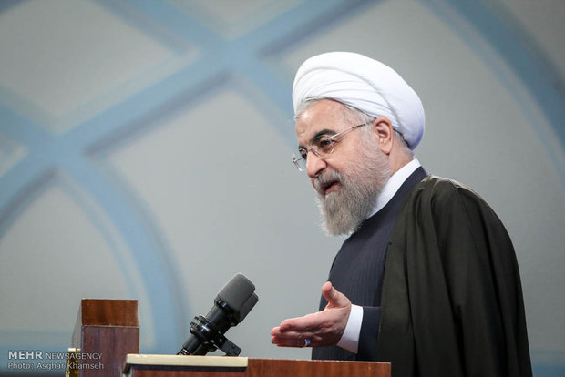 الرئيس روحاني يؤكد على اهمية الاشراف على اداء اجهزة الدولة