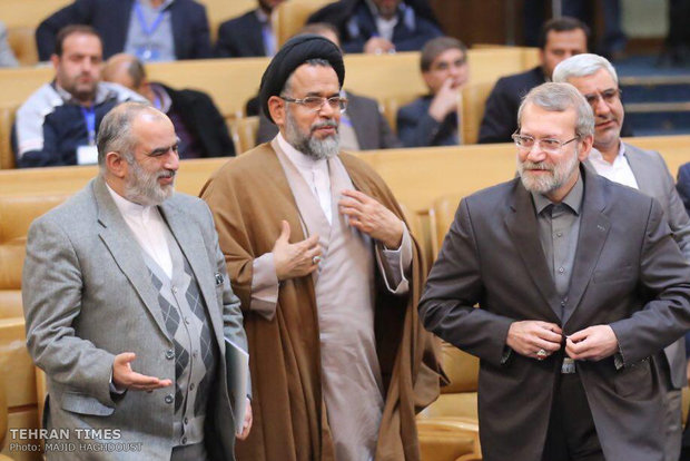 Ali Larijani, Iranian Intelligence Minister Seyed Mahmoud Alavi 