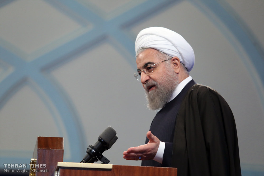 Iranian Sunni clerics meet President Rouhani