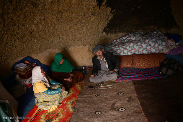 زندگی مغاره نشینی در بامیان افغانستان