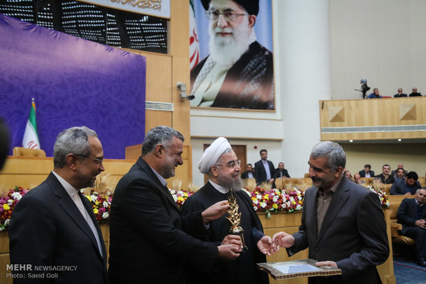 آیین شکرگزاری برادشت محصول