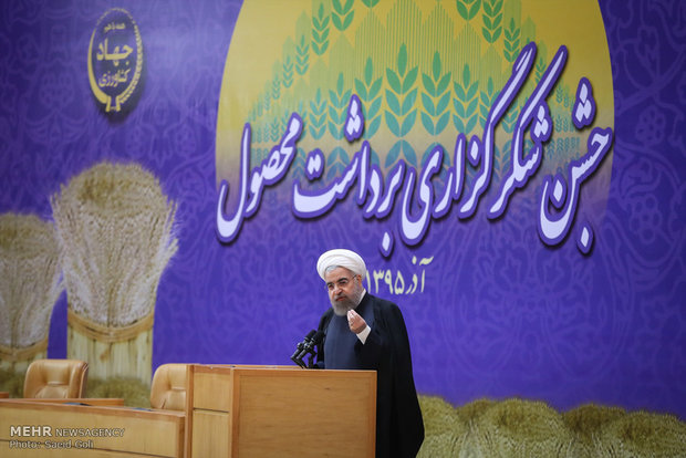 مراسم اداء الشكر بمناسبة حصاد القمح