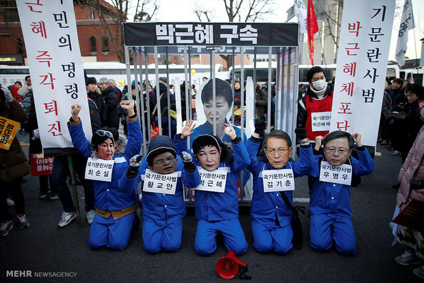 تظاهرات علیه رئیس جمهور در سئول‎