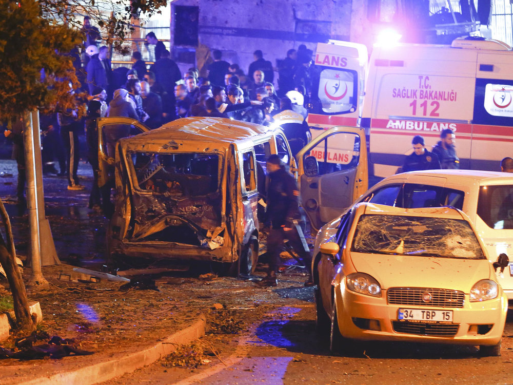 Bombing Istanbul