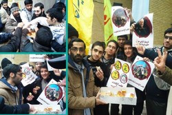 توزیع شیرینی بین دانشجویان و مردم به مناسبت آزاد سازی حلب