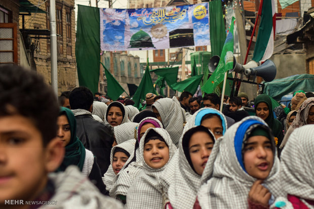 Indian Shias, Sunnis celebrate Prophet Mohammad birthday 