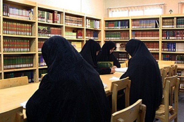 ایجاد گروه‌های آموزش در مدارس علمیه خواهران ضروری است