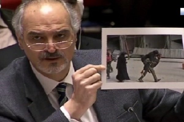 فیلم/تصاویری که نماینده سوریه در سازمان ملل مقابل دوربین گرفت