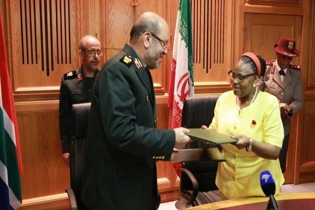 Iran, S Africa sign defense-military MoU