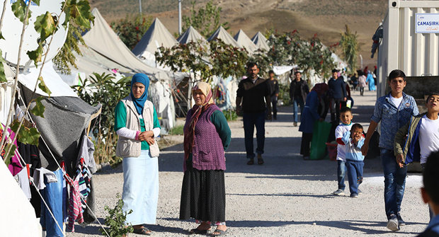 Turkey to construct tent camp for 80k refugees from Aleppo