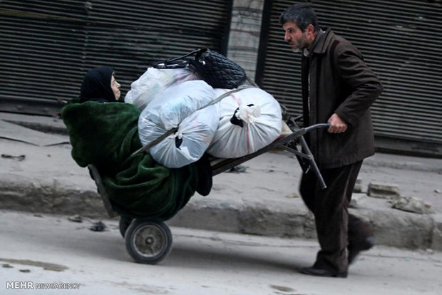 فرار از درگیری های حلب‎