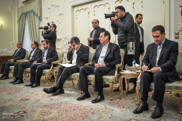 Rouhani receives IAEA head