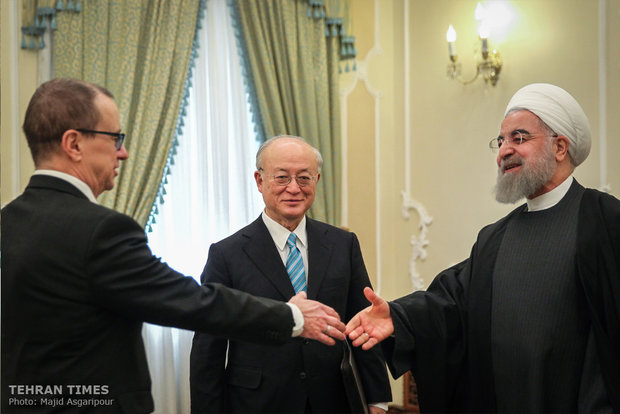 IAEA’s Amano holds talks with Rouhani in Tehran