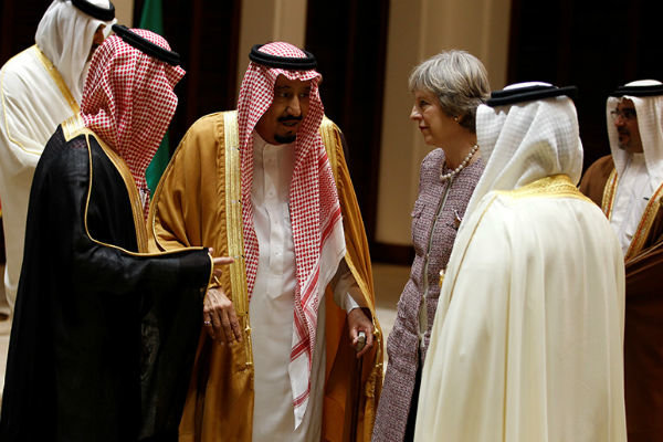 انگلیس با مجوزهای غیرشفاف در حال فروش محرمانه سلاح به عربستان است