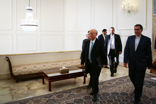 Muhmmed Cevad Zarif’in Yukiya Amano’yla görüşmesinden kareler