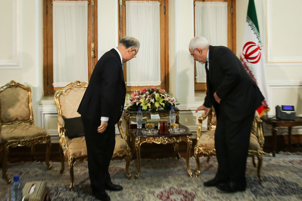 Muhmmed Cevad Zarif’in Yukiya Amano’yla görüşmesinden kareler