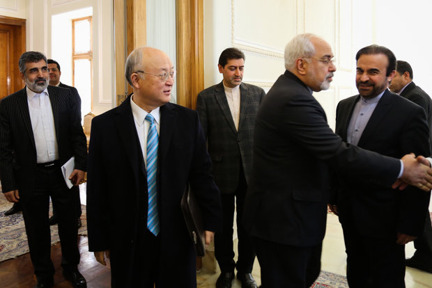 Muhmmed Cevad Zarif’in Yukiya Amano’yla görüşmesinden kareler