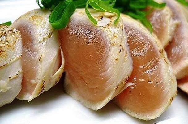 گوشت سفید هم در افزایش کلسترول تاثیر دارد گوشت سفید هم در افزایش کلسترول تاثیر دارد