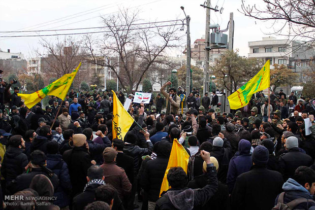 جشن بزرگ پیروزی دیپلماسی انقلابی در مشهد