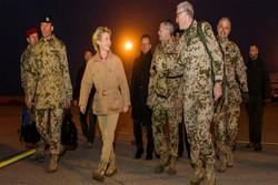 وزیر دفاع آلمان به افغانستان سفر کرد