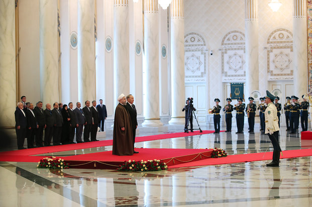 President Rouhani welcomed by Kazakh counterpart