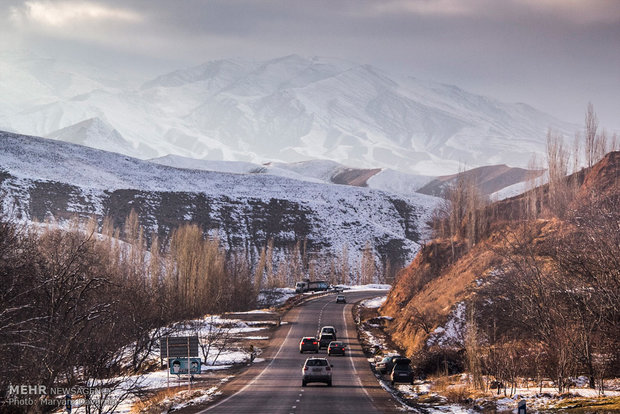 Snow tubing in Asadli Pass