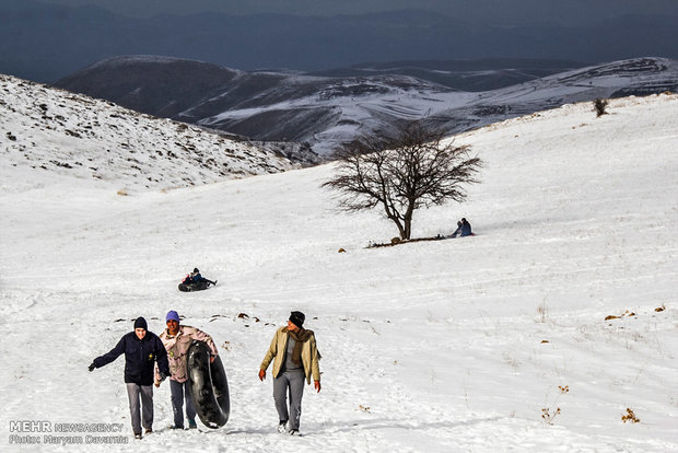 Snow tubing in Asadli Pass