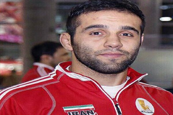 امیرحسین محمدی به فینال رقابت‌های کشتی آزاد راه یافت