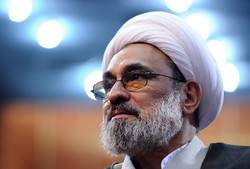 تلاش می کنیم دولتی سرکار بیایید که میراث امام را احیا کند
