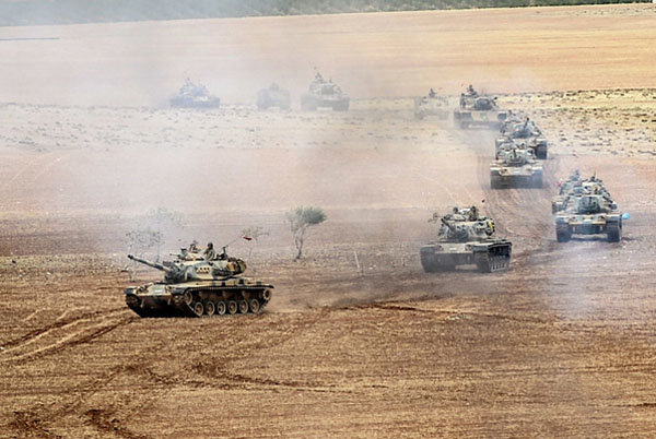 وزير الدفاع التركي: جميع قواتنا على أهبة الاستعداد