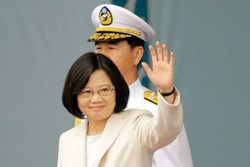 هواپیمای رئیس تایوان در آمریکا توقف خواهد کرد