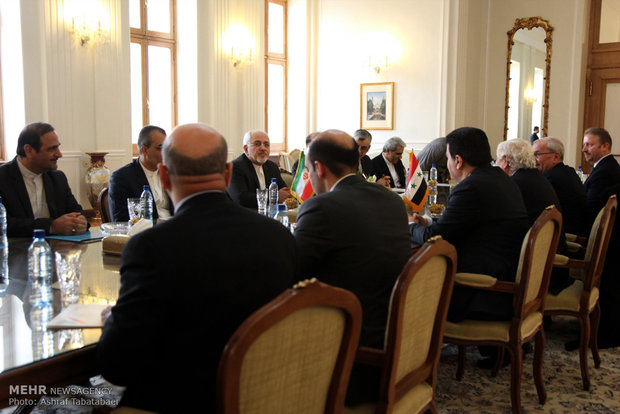 Iran, Syria FMs meet in Tehran