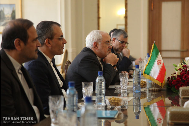 FMs of Iran, Syria meet in Tehran