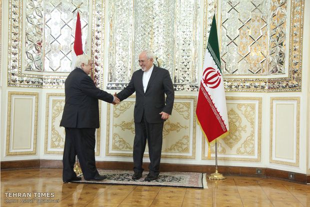 FMs of Iran, Syria meet in Tehran