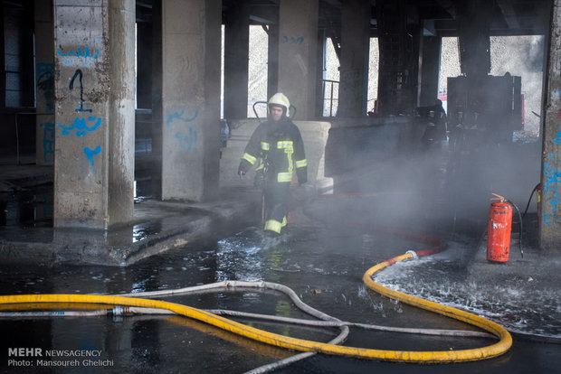 آتش سوزی کارخانه سیمان شاهرود